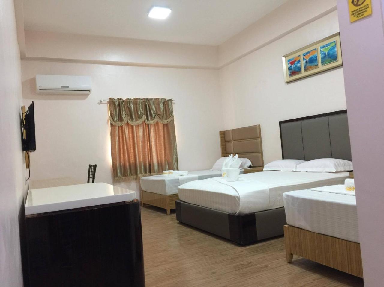 Meaco Royal Hotel - Lipa Lipa City Bagian luar foto